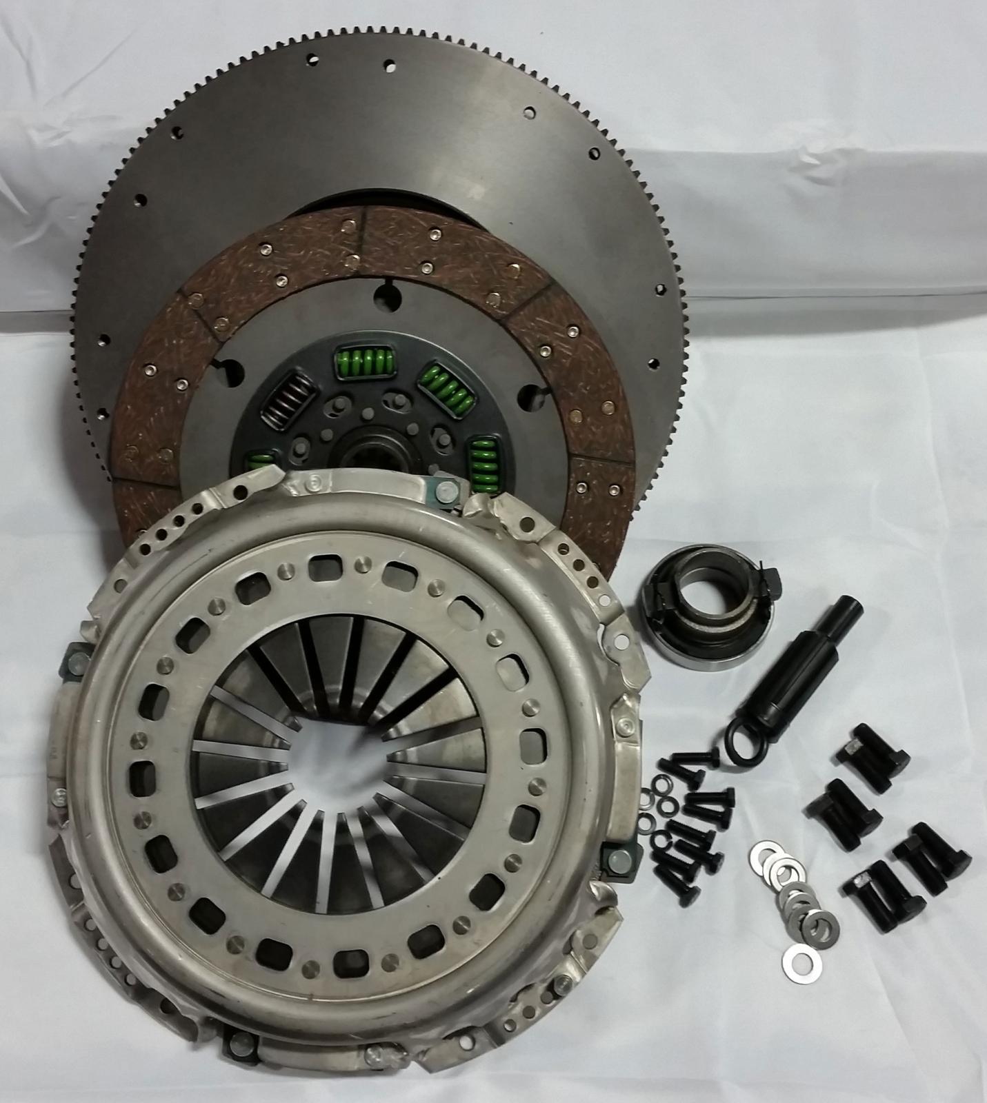 https://www.airtecinnovations.com/wp-content/uploads/2019/01/Valair-Cummins-13-Single-Disc-Organic-Clutch-Kit-NMU70279-01-5SCE-photo.jpg